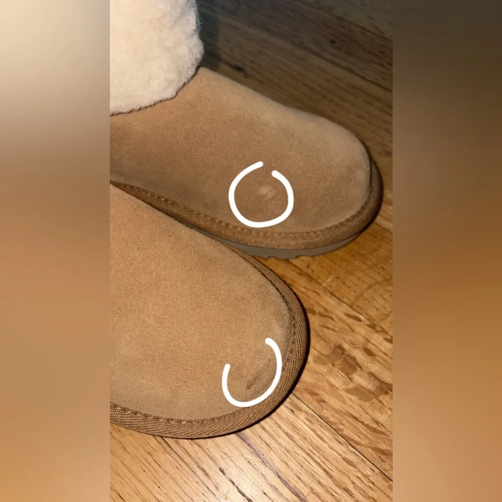 🆕- UGG- Kids' Classic Jona Luxury Boot. Chestnut. Size: 11 NWOB